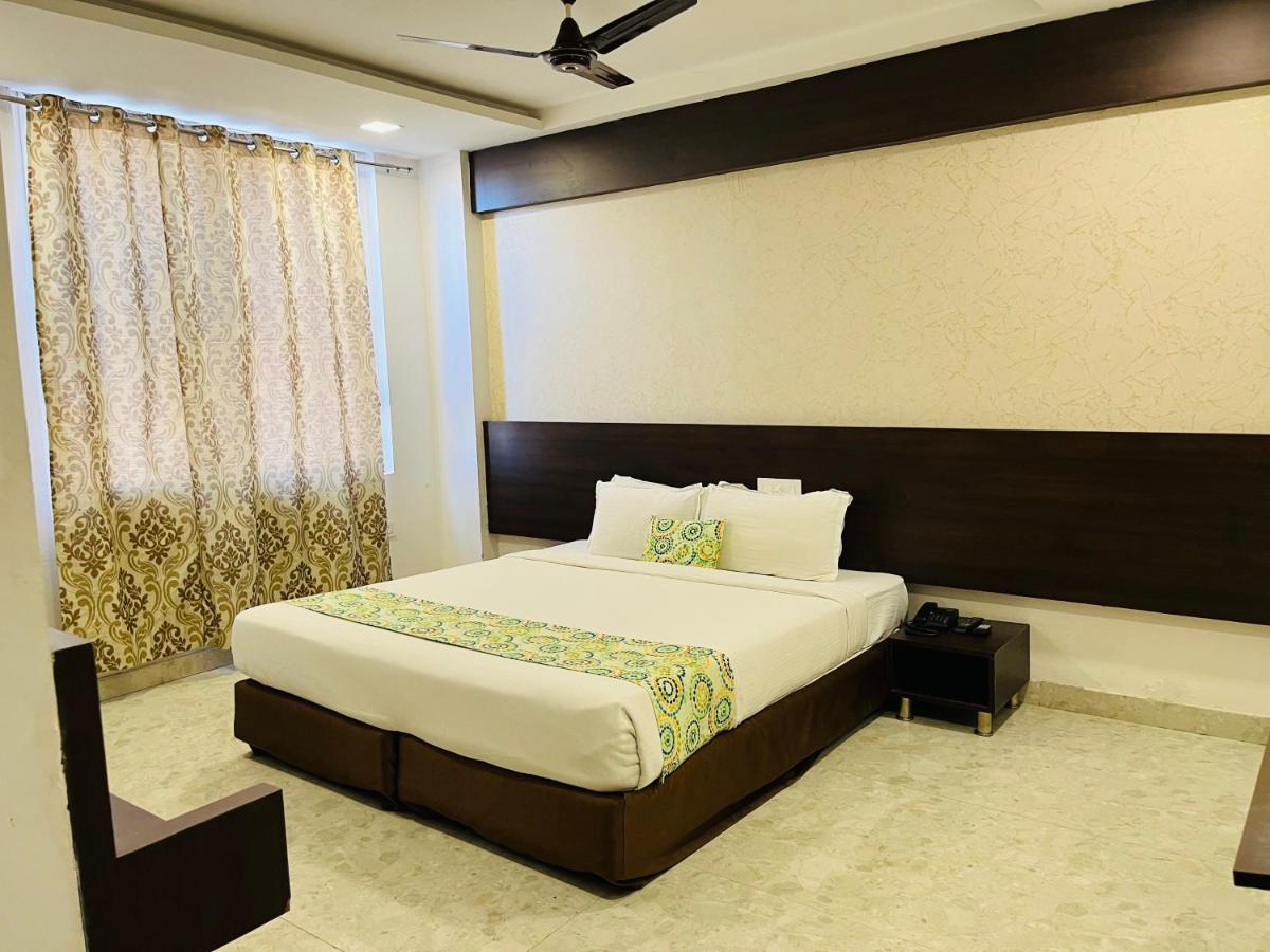 Hotel Elite By Signature Group Hyderabad Exteriör bild